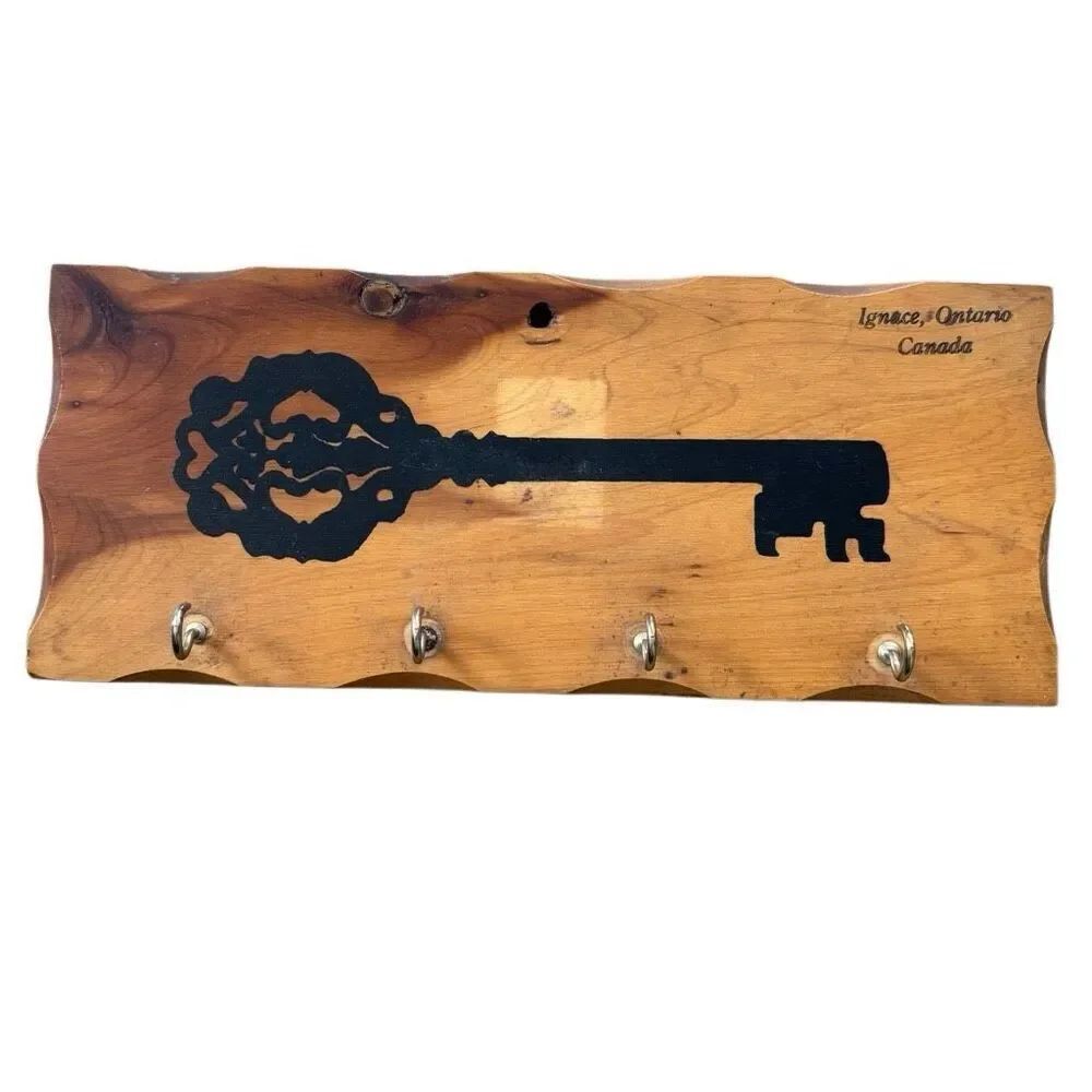 Ignace Ontario Canada Vintage Souvenir Hanging Key Holder